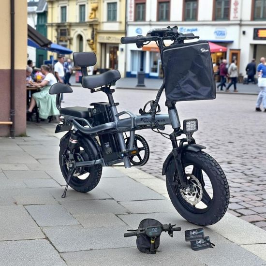 صورة دراجة كهربائية تصميم عصري وأداء قوي